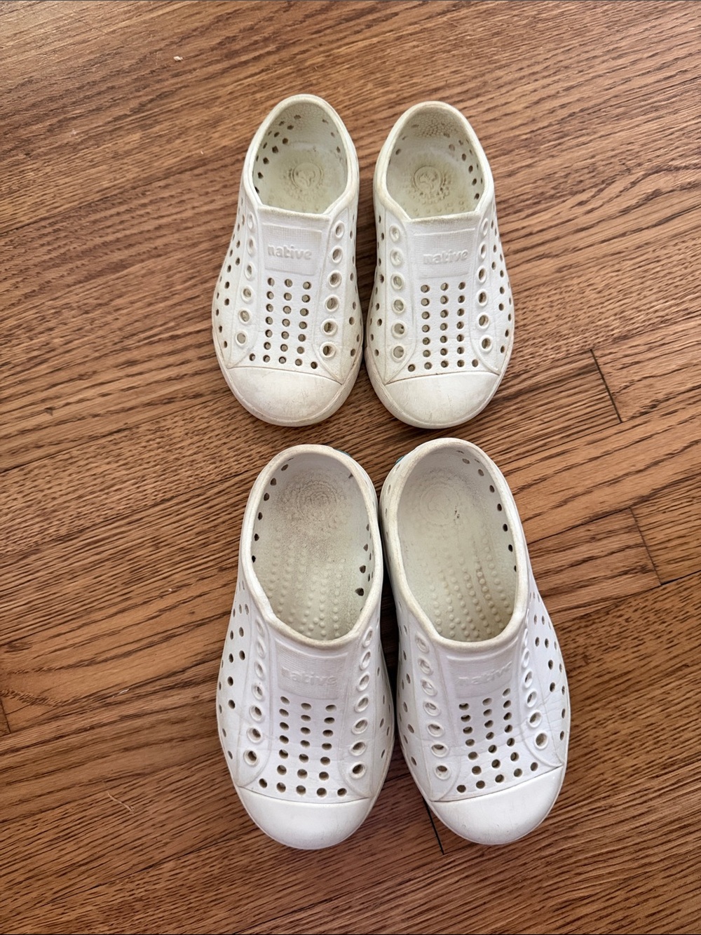 Native Kids Water Shoes in White
